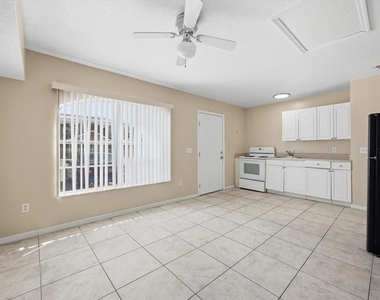 2918 Fan Palm Drive - Photo Thumbnail 4