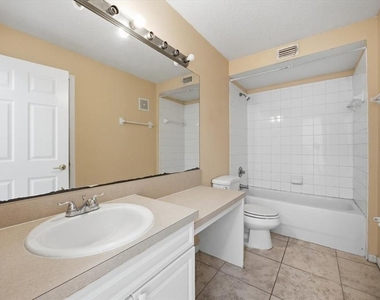 2918 Fan Palm Drive - Photo Thumbnail 11