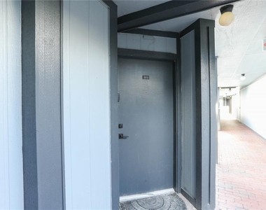 3655 Atrium Drive - Photo Thumbnail 1