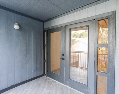 3655 Atrium Drive - Photo Thumbnail 13