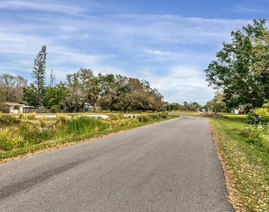 2305 Novus Street - Photo Thumbnail 24