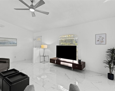 3620 Candia Avenue - Photo Thumbnail 7