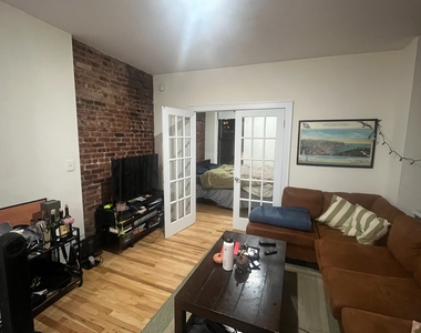 814 10th Avenue - Photo Thumbnail 2