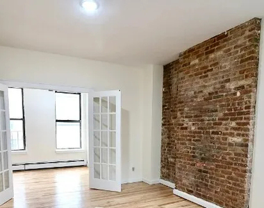814 10th Avenue - Photo Thumbnail 8