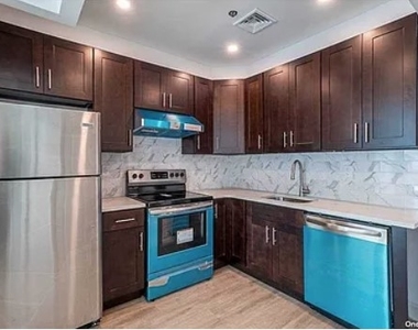 88-56 162nd Street - Photo Thumbnail 2