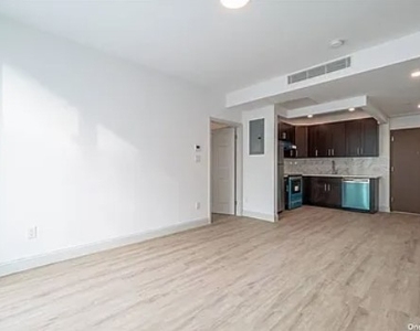88-56 162nd Street - Photo Thumbnail 1