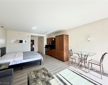 29 Montelago Boulevard - Photo Thumbnail 10