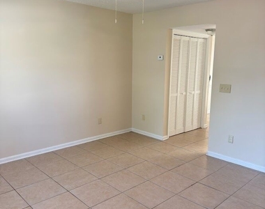129 Inlet Reach Circle - Photo Thumbnail 1