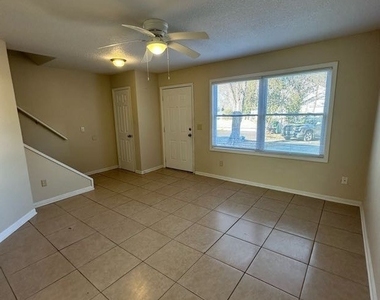 129 Inlet Reach Circle - Photo Thumbnail 1