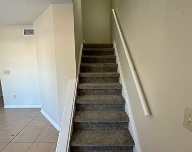 129 Inlet Reach Circle - Photo Thumbnail 8