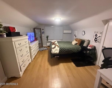 664 Hoey Avenue - Photo Thumbnail 1