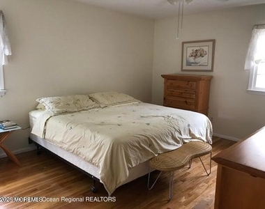 442 Redmond Avenue - Photo Thumbnail 6
