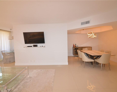 19355 Turnberry Way - Photo Thumbnail 25