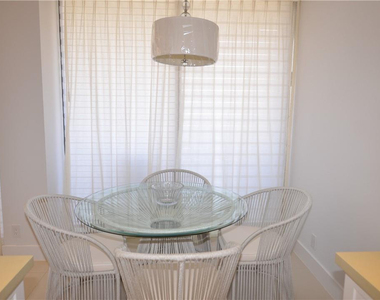19355 Turnberry Way - Photo Thumbnail 10