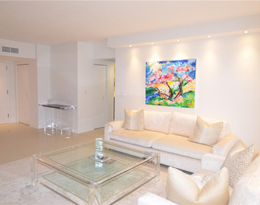 19355 Turnberry Way - Photo Thumbnail 5