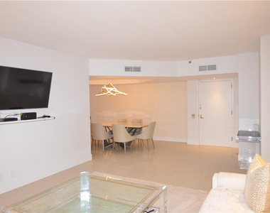 19355 Turnberry Way - Photo Thumbnail 3