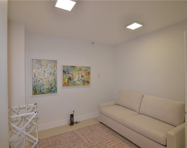 19355 Turnberry Way - Photo Thumbnail 22