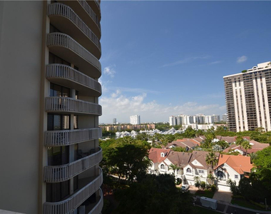 19355 Turnberry Way - Photo Thumbnail 27