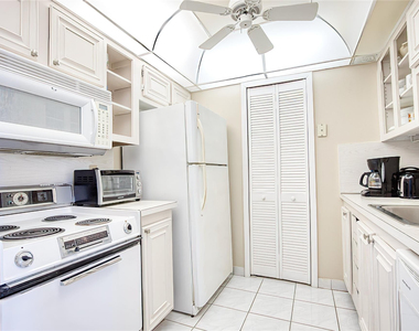 111 Briny Avenue - Photo Thumbnail 10