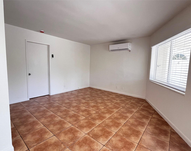 1440 Miami Road - Photo Thumbnail 2