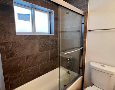 1440 Miami Road - Photo Thumbnail 12
