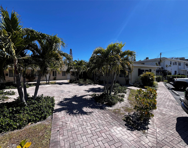 1440 Miami Road - Photo Thumbnail 17