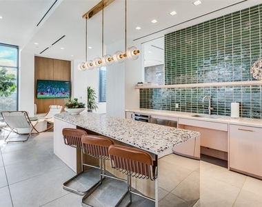 3003 Maple Avenue - Photo Thumbnail 31