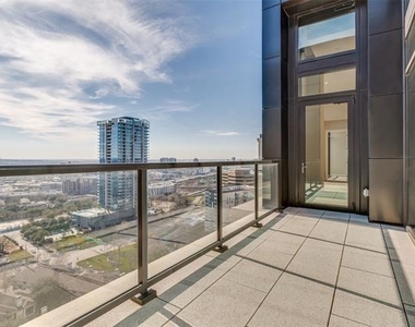 3003 Maple Avenue - Photo Thumbnail 13