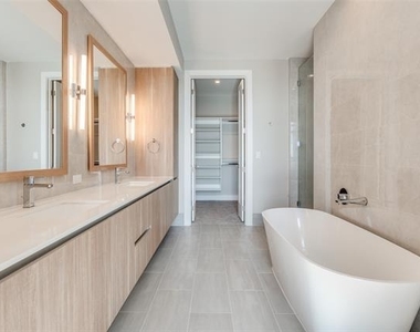 3003 Maple Avenue - Photo Thumbnail 9
