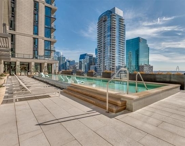 3003 Maple Avenue - Photo Thumbnail 21