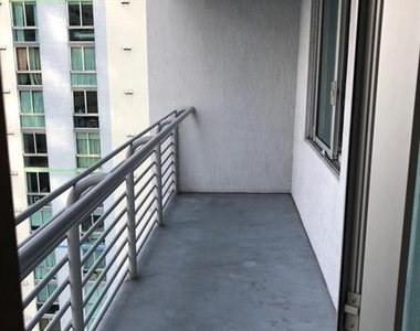 325 S Biscayne Boulevard - Photo Thumbnail 11