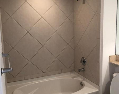 325 S Biscayne Boulevard - Photo Thumbnail 6
