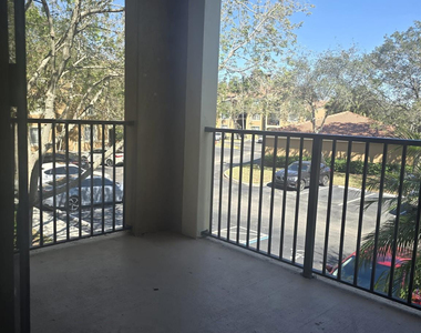 7970 N Nob Hill Road - Photo Thumbnail 12