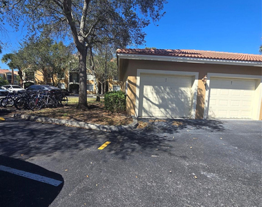 7970 N Nob Hill Road - Photo Thumbnail 15