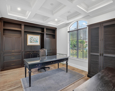 2425 Delmar Place - Photo Thumbnail 28