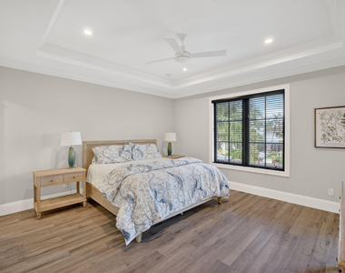 2425 Delmar Place - Photo Thumbnail 40