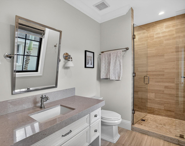 2425 Delmar Place - Photo Thumbnail 41