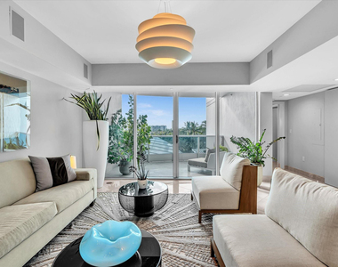 1600 S Ocean Boulevard - Photo Thumbnail 9