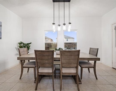 125 Curt Street - Photo Thumbnail 13
