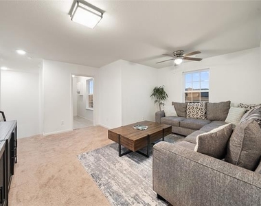 125 Curt Street - Photo Thumbnail 16