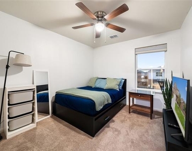 125 Curt Street - Photo Thumbnail 26
