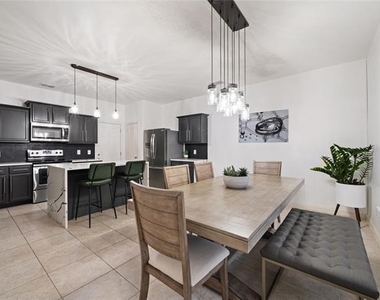 125 Curt Street - Photo Thumbnail 12