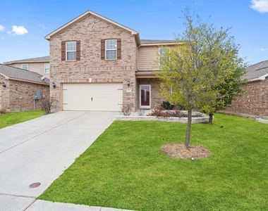 125 Curt Street - Photo Thumbnail 1