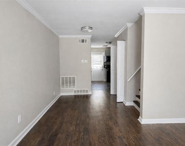 4335 Cedar Springs Road - Photo Thumbnail 8