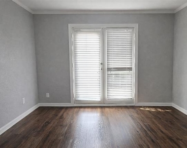 4335 Cedar Springs Road - Photo Thumbnail 10