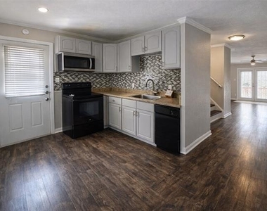 4335 Cedar Springs Road - Photo Thumbnail 5