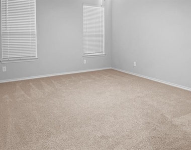1817 Winecup Drive - Photo Thumbnail 5