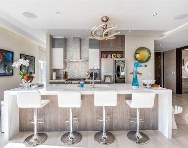 4005 Gaston Avenue - Photo Thumbnail 9
