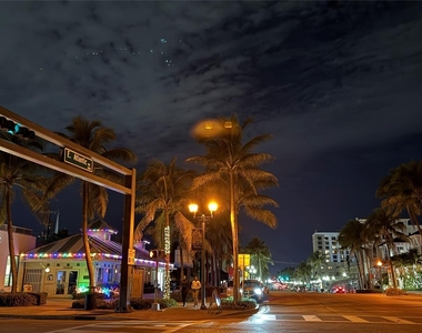 1010 Ne 8th Avenue - Photo Thumbnail 2