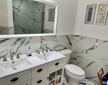 1010 Ne 8th Avenue - Photo Thumbnail 13